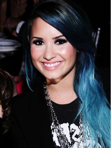 Demi Lovato hair color