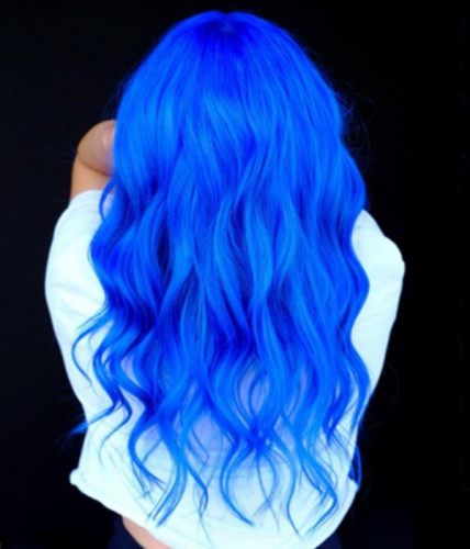 electric blue hair